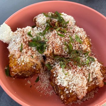 Vals - Elote - Seafood Near Me - New Orleans, Louisiana Vals - Elote - Seafood Near Me - New Orleans, Louisiana