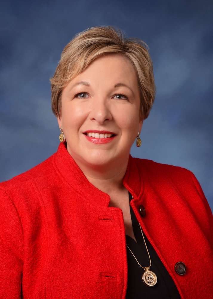 JENNIFER VAUGHAN BETTER HOMES AND GARDENS 218A West Jackson St