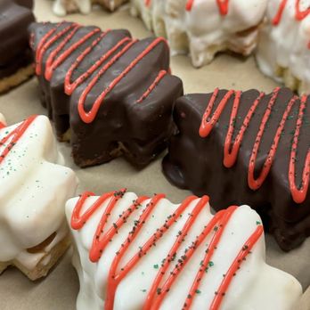 Cake House - Desserts Near Me - Texarkana, Texas