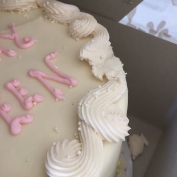 Becker's Bakery - Smashed icing because they don't have correct size boxes for its cakes. - Bakeries Near Me - Manhattan Beach, California