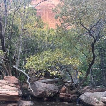 Emerald Pools - This place does wonders to your mind - Hiking Near Me - Zion National Park, Utah Emerald Pools - This place does wonders to your mind - Hiking Near Me - Zion National Park, Utah