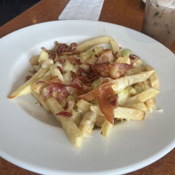 Peaches Cafe - Cheese Fries - Desserts Near Me - Albany, New York Peaches Cafe - Cheese Fries - Desserts Near Me - Albany, New York