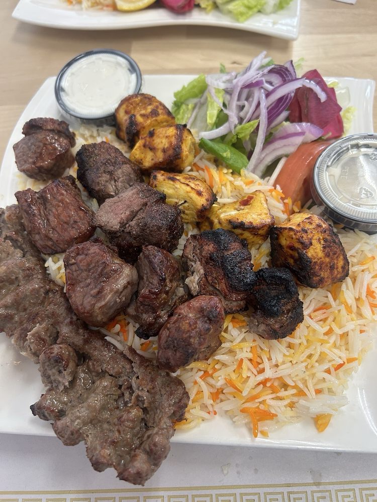 Food from Kabab Guys