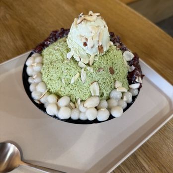 Heybings - Matcha Romance Bingsoo - Desserts Near Me - Costa Mesa, California