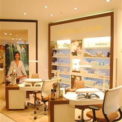 Lcn Nail & Beauty Center