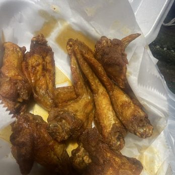 Kelley's Kickin Chickin - So good fresh and hot definitely 5 star reviews. I will most definitely be visiting this spot again. Customer service was great. - Chicken Wings Near Me - West Memphis, Arkansas Kelley's Kickin Chickin - So good fresh and hot definitely 5 star reviews. I will most definitely be visiting this spot again. Customer service was great. - Chicken Wings Near Me - West Memphis, Arkansas