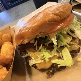California single w/tater tots