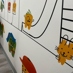 My Kid's Dentist & Orthodontics - Fun decor on the walls.