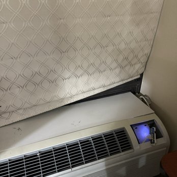 Hampton Inn College Station - AC unit falling apart with rust everywhere - Hotels Near Me - College Station, Texas Hampton Inn College Station - AC unit falling apart with rust everywhere - Hotels Near Me - College Station, Texas