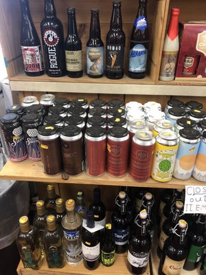 Monument Wine & Spirits by null