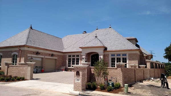 Mr. Roofing Contractors Logo