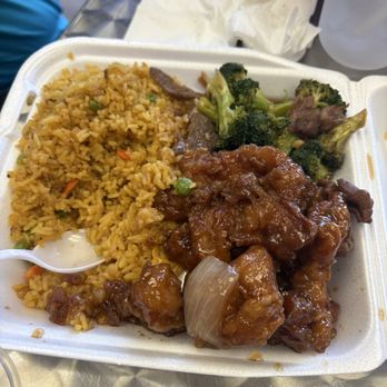 Chinese Combo - Orange Chicken Broccoli Beef - Chinese Near Me - Gardena, California
