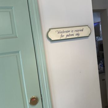 Bean & Leaf Cafe - bathroom - Coffee & Tea Near Me - Rockport, Massachusetts