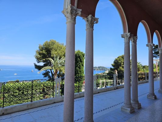 Villa Ephrussi de Rothschild by null