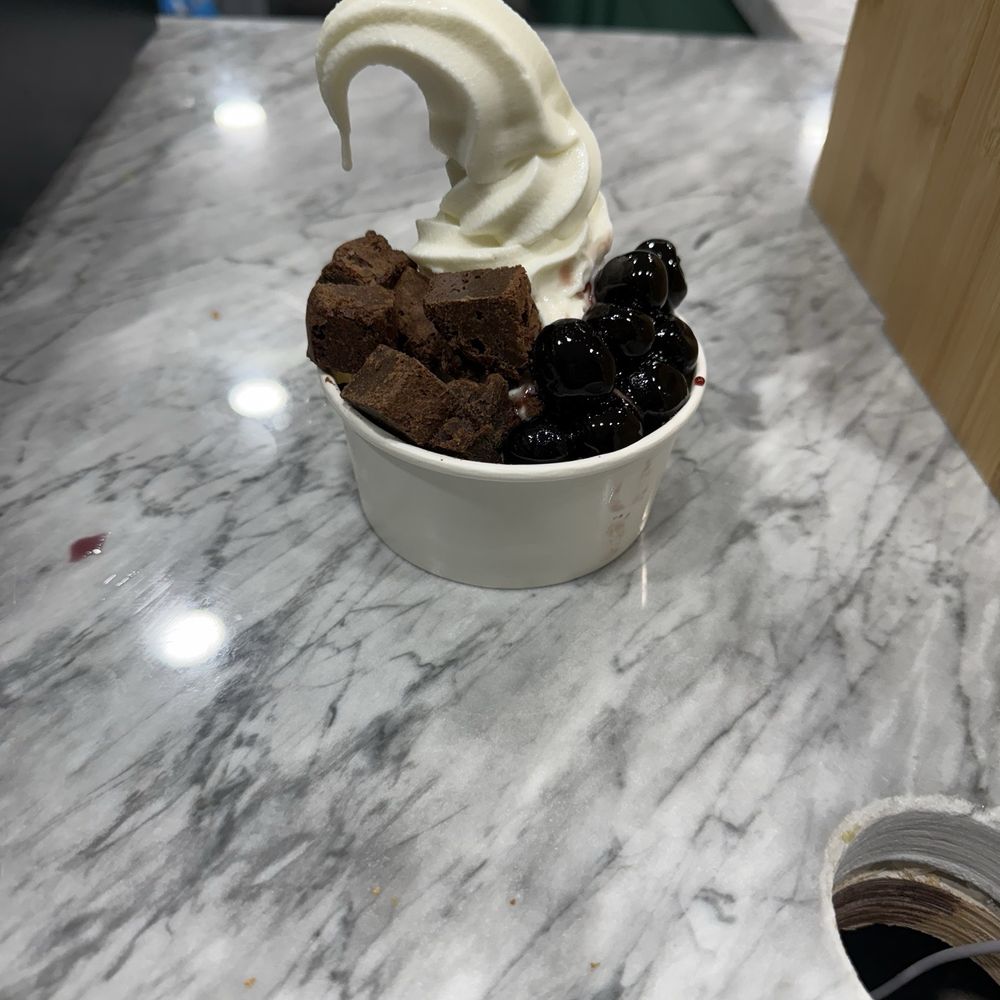 Madison Fare - Brownie bits and cherry - Ice Cream & Frozen Yogurt Near Me - New York, New York Madison Fare - Brownie bits and cherry - Ice Cream & Frozen Yogurt Near Me - New York, New York