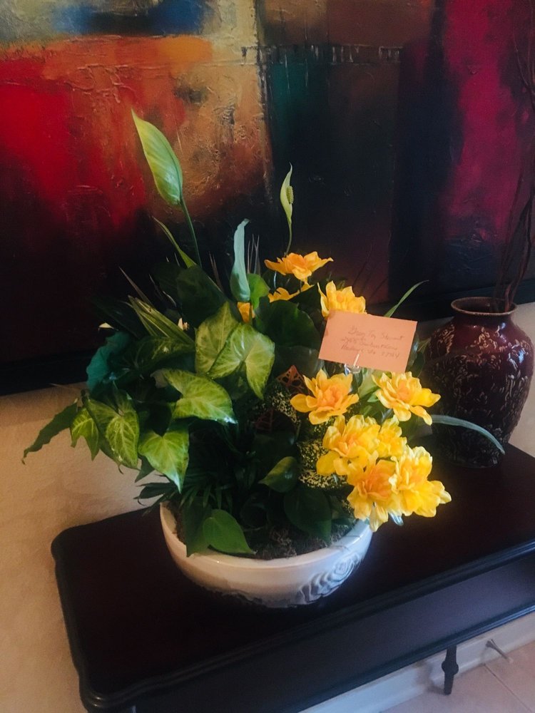 SYMPHONY OF FLOWERS Updated August 2024 4008 Spring Branch Dr E