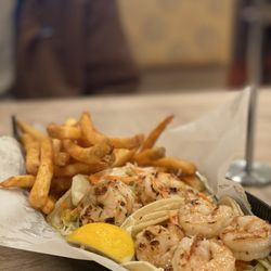 Fish's Wild - Shrimp Taco Combo