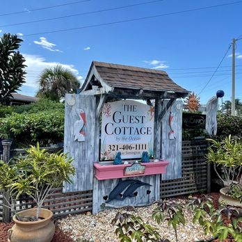 The Guest Cottage - Guest Houses Near Me - Cocoa Beach, Florida The Guest Cottage - Guest Houses Near Me - Cocoa Beach, Florida