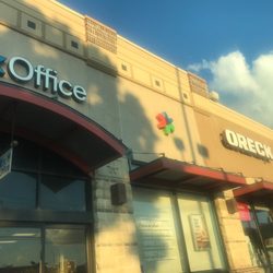FedEx Office Print & Ship Center