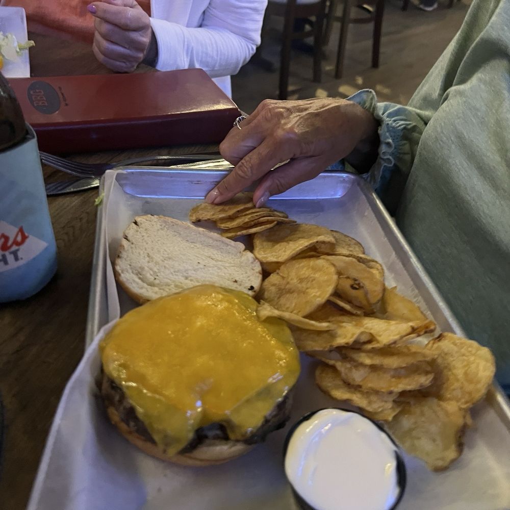 Boston Beer Garden - Cheese burger - Sports Bars Near Me - Naples, Florida