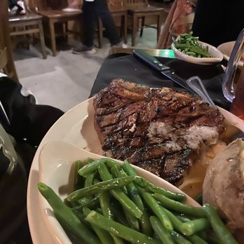 Colton's Steak House & Grill - Steak w/Baked Potato and Green beans - Steakhouses Near Me - Springfield, Missouri Colton's Steak House & Grill - Steak w/Baked Potato and Green beans - Steakhouses Near Me - Springfield, Missouri