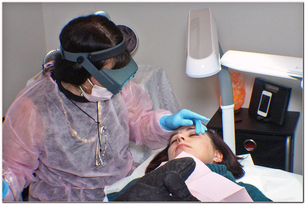 HAIR HUT SALON & DAY SPA Updated July 2024 2084 College Ave, Elmira