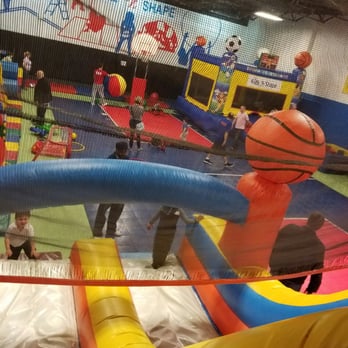 Kids 'N Shape - Top of the bouncy slide - Kids Activities Near Me - Howard Beach, New York Kids 'N Shape - Top of the bouncy slide - Kids Activities Near Me - Howard Beach, New York