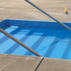 Lind Swimming Pool