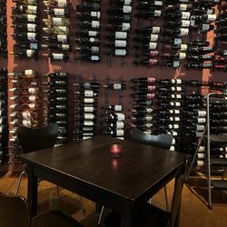 La Dolce Vita Wine Lounge - Inside
