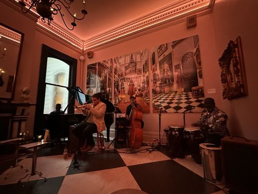 Bar at Columns by null