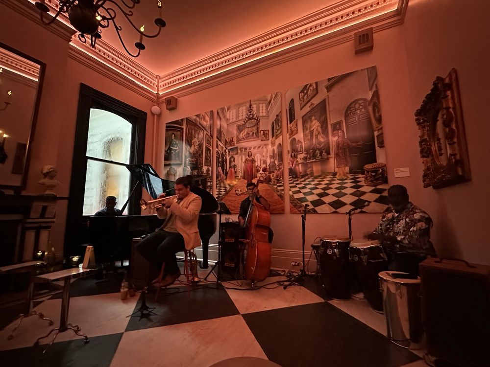 Columns - wedding in New Orleans, LA