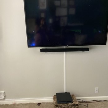 Bay Area Wall Mounts - After! Tidy and clean as we await the shipment of our media cabinet. - Home Theatre Installation Near Me Bay Area Wall Mounts - After! Tidy and clean as we await the shipment of our media cabinet. - Home Theatre Installation Near Me