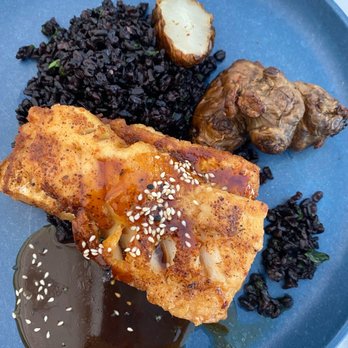 Cafe Navarre - Italian Near Me - South Bend, Indiana