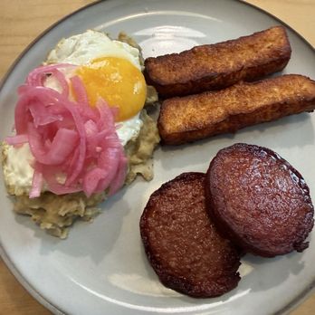 Don Carvajal Café - Tres Golpes Breakfast - Coffee & Tea Near Me - Irvington, New York Don Carvajal Café - Tres Golpes Breakfast - Coffee & Tea Near Me - Irvington, New York