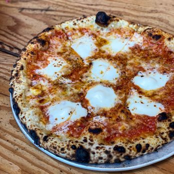 Roberta's - Famous Original - Pizza Near Me - Brooklyn, New York