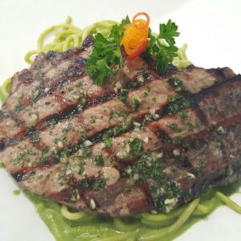 Mancora Peruvian Cuisine - Tallarines Verdes con bistec - Peruvian Near Me - Alhambra, California Mancora Peruvian Cuisine - Tallarines Verdes con bistec - Peruvian Near Me - Alhambra, California