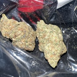 Power Puffs Cannabis Dispensary - "BBYY" hybrid