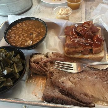Hendricks BBQ - 2 meat Pick 2 BBQ Platter fat brisket dried rib tip and sides - Barbeque Near Me - St Charles, Missouri Hendricks BBQ - 2 meat Pick 2 BBQ Platter fat brisket dried rib tip and sides - Barbeque Near Me - St Charles, Missouri