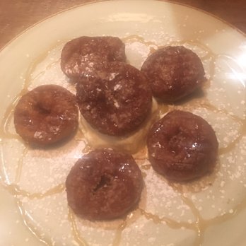 Brighton Bodega - Apple cider doughnuts - Cocktail Bars Near Me - Brighton, Massachusetts