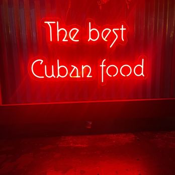 Moreno's Cuba - Cocktail Bars Near Me - Miami Beach, Florida
