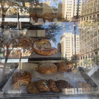 La Boulangerie - Bakery - Bakeries Near Me - Fresno, California