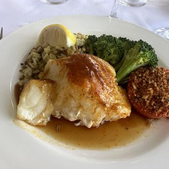 Skylon Tower - Chilean Sea Bass - Canadian (New) Near Me - Niagara Falls, Ontario Skylon Tower - Chilean Sea Bass - Canadian (New) Near Me - Niagara Falls, Ontario