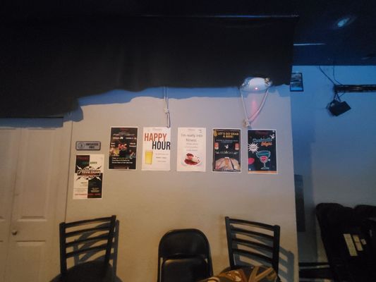 Piazza's Italian Restaurant & Sportsbar by null