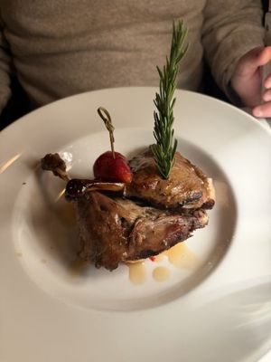 Le Canard Enchaine by null