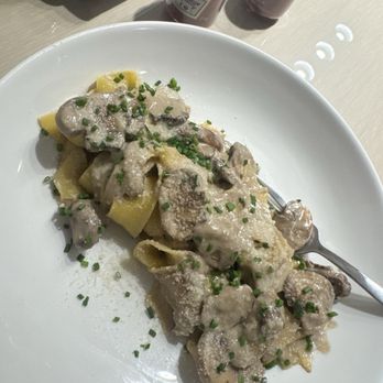 Hotel X Toronto - In room dining - mushroom pasta - Hotels Near Me - Toronto, Ontario
