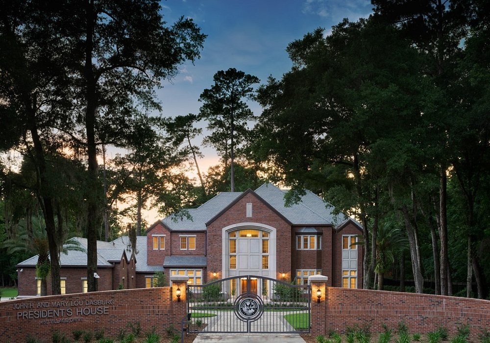 Slide of Perry Roofing Contractors