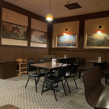 Carbone's Pizzeria - Forest Lake - Dining room - Pizza Near Me - Forest Lake, Minnesota Carbone's Pizzeria - Forest Lake - Dining room - Pizza Near Me - Forest Lake, Minnesota