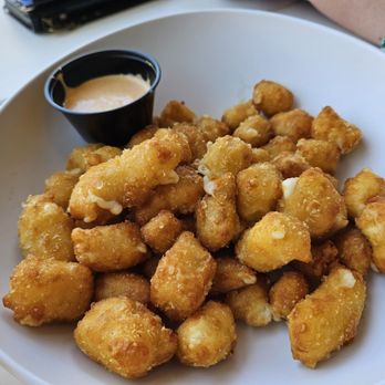 Aslin Beer - Cheese curds - Breweries Near Me - Virginia Beach, Virginia Aslin Beer - Cheese curds - Breweries Near Me - Virginia Beach, Virginia