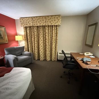 Ramada by Wyndham Raleigh - Nice size room - Hotels Near Me - Raleigh, North Carolina Ramada by Wyndham Raleigh - Nice size room - Hotels Near Me - Raleigh, North Carolina