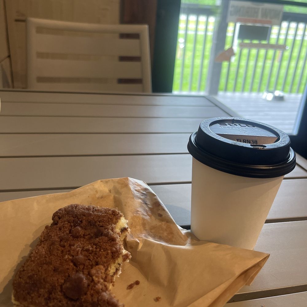 Cinnamon cake and espresso Cinnamon cake and espresso